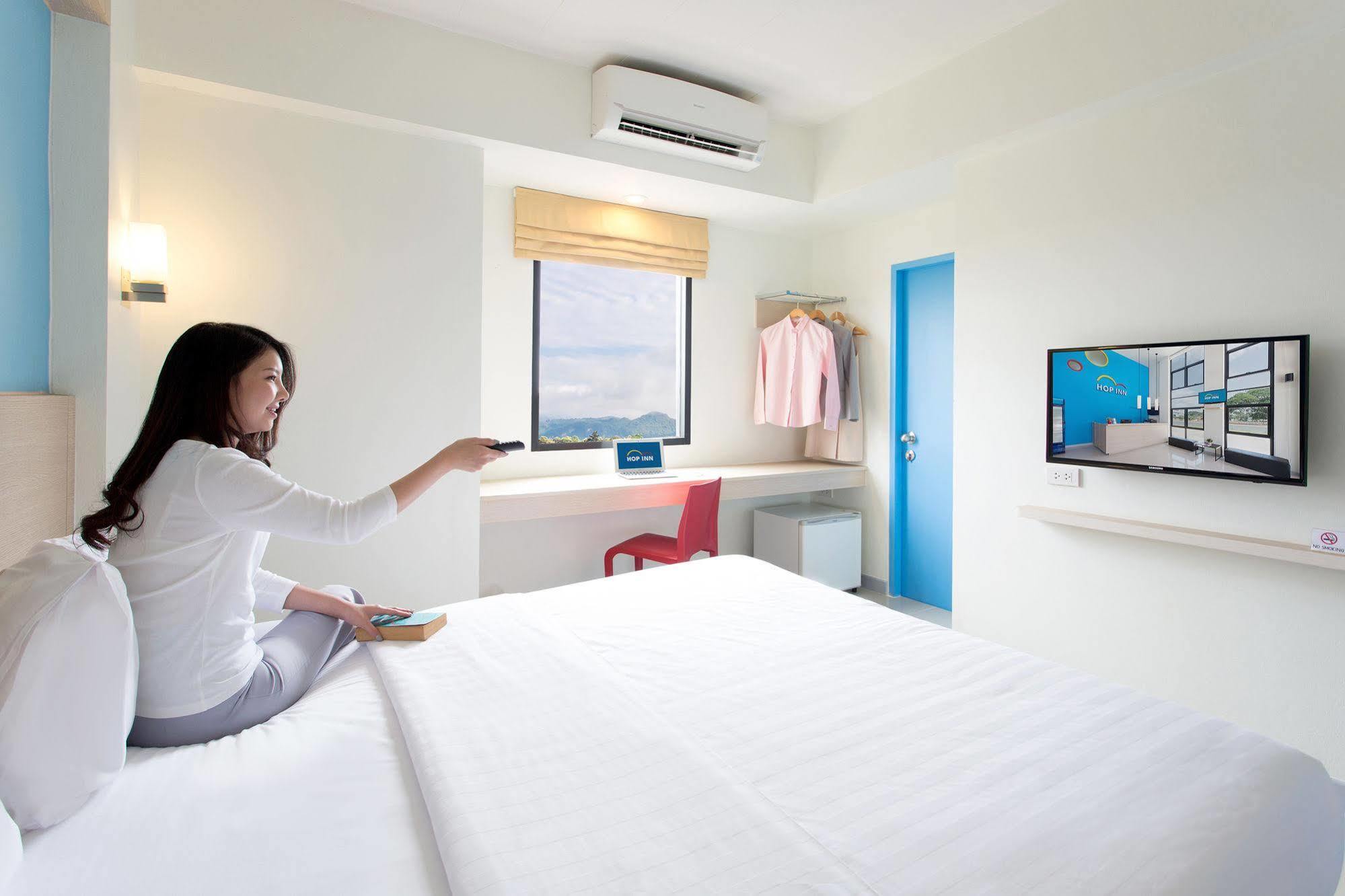 Hop Inn Mukdahan Kültér fotó